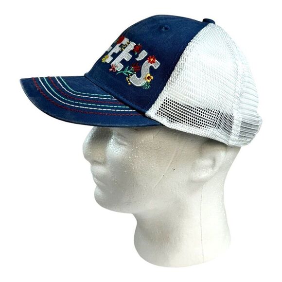 Buc-ee's Embroidered Floral Trucker Hat Blue & White Adjustable Size Mesh Panel - Picture 2 of 8